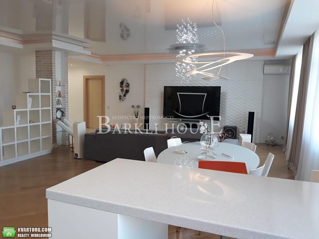Rent out 4-room apartment. Киев,  Щекавицкая — photo 6