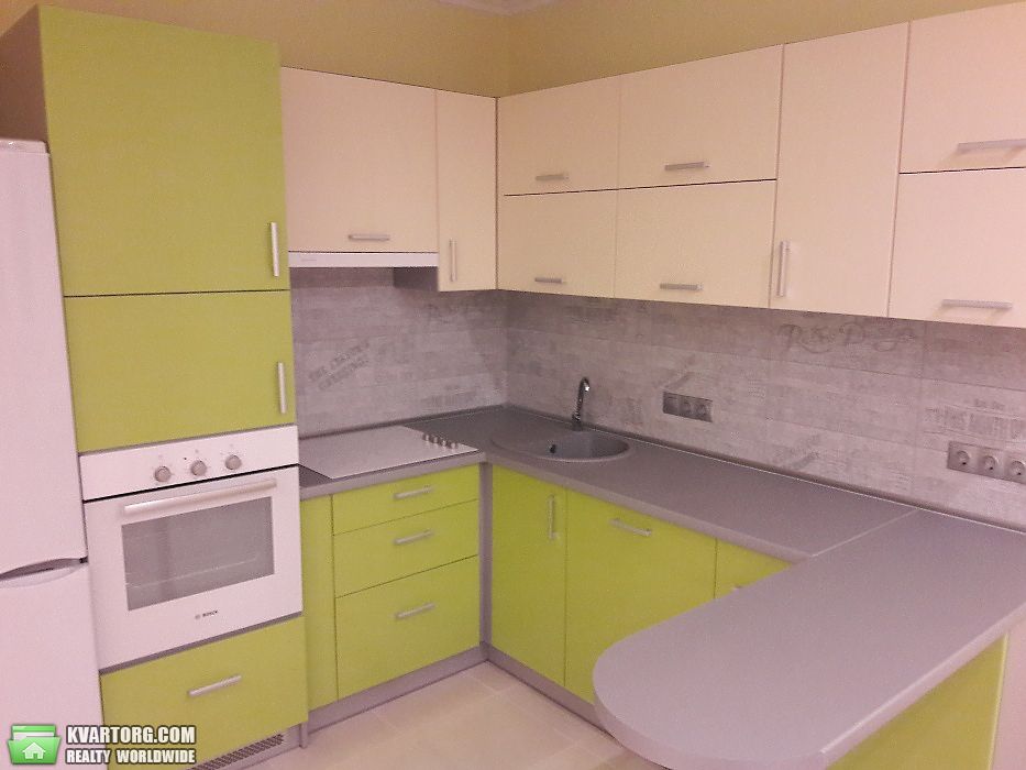 Rent out 2-room apartment. Киев,  Светлая — photo 8