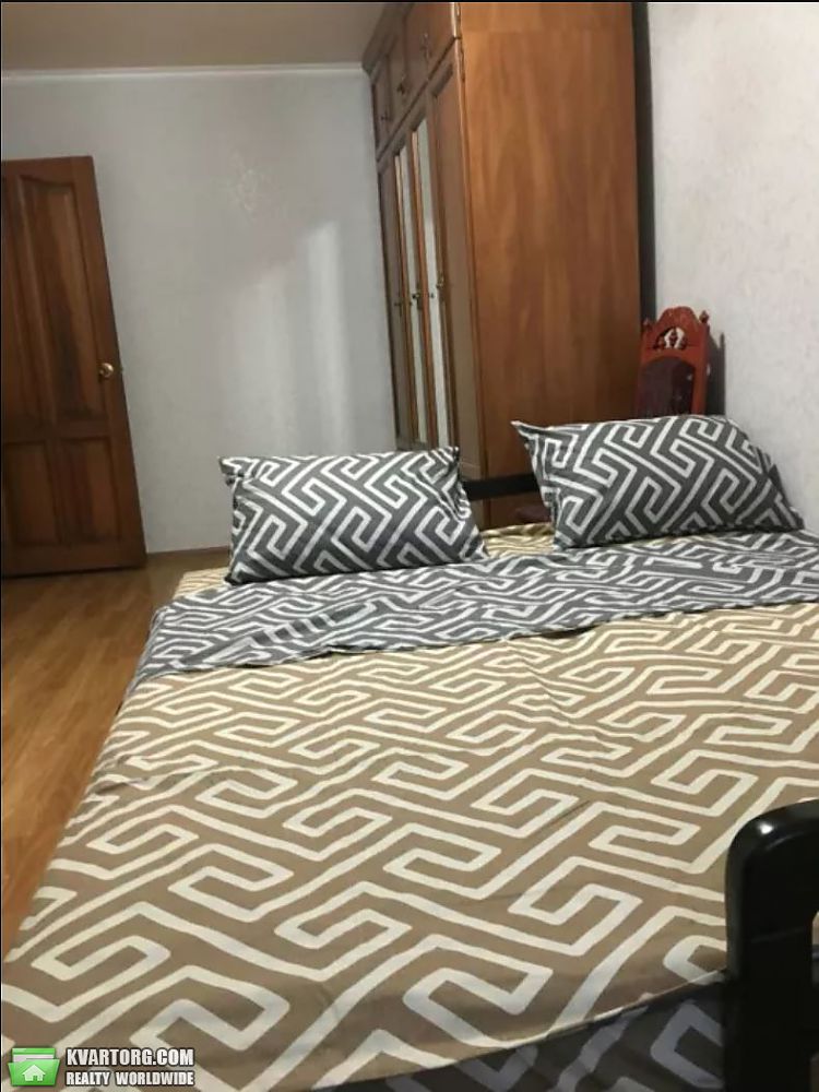 Rent out 2-room apartment. Киев,  Малиновского — photo 2