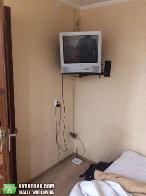 Sell 1-room apartment. Киев,  Ялтинская — photo 4