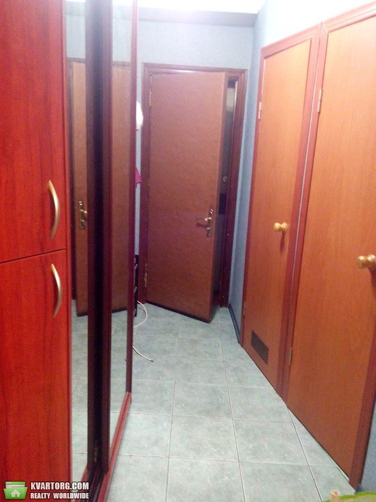 Rent out 2-room apartment. Киев,  Дарницкий бул — photo 6