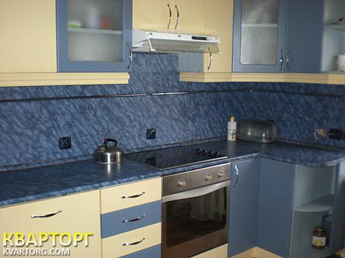 Rent out 2-room apartment. Киев, Котовского ул. — photo 1