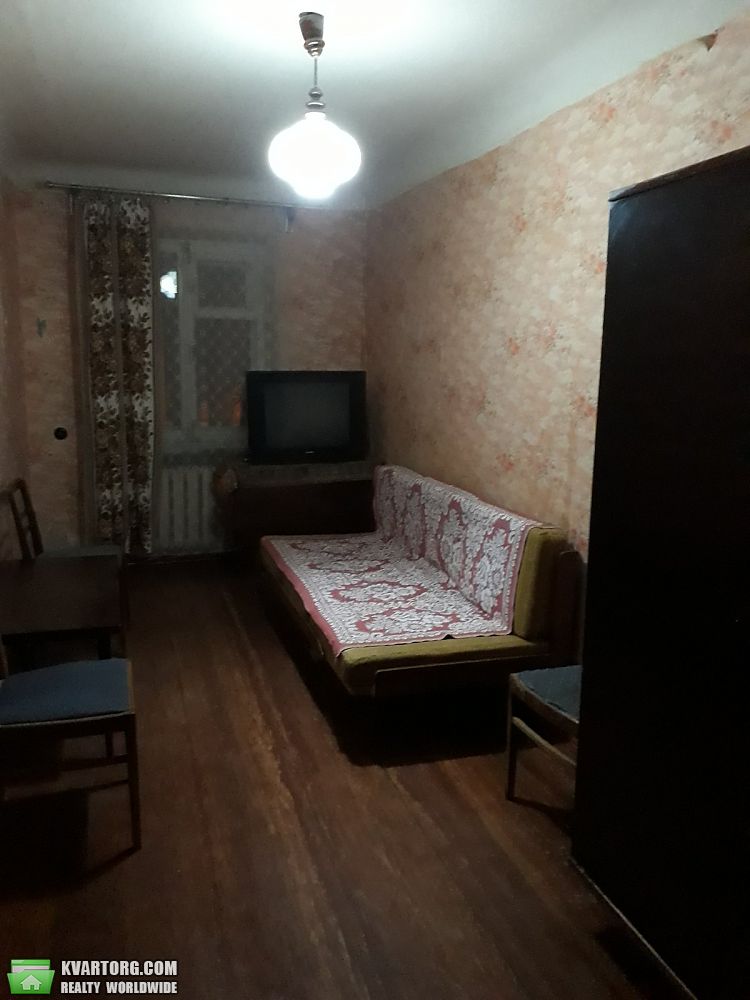Rent out 3-room apartment. Вишневое, Першотравнева — photo 2