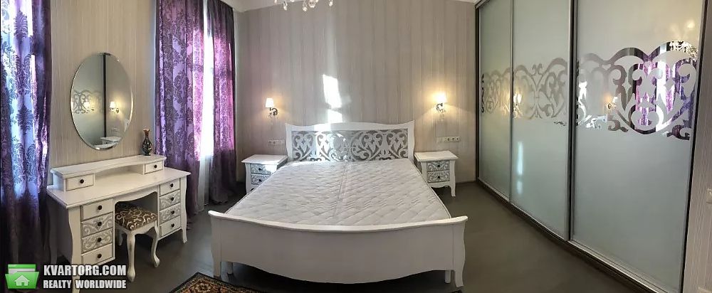 Rent out 3-room apartment. Киев, .М.Грушевского — photo 1