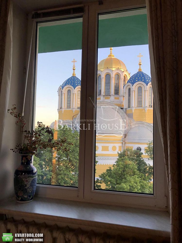 Rent out 3-room apartment. Киев,  Леонтовича — photo 7
