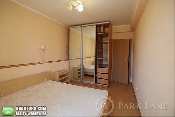 Sell 2-room apartment. Киев,  Саперно-Слободская — photo 2