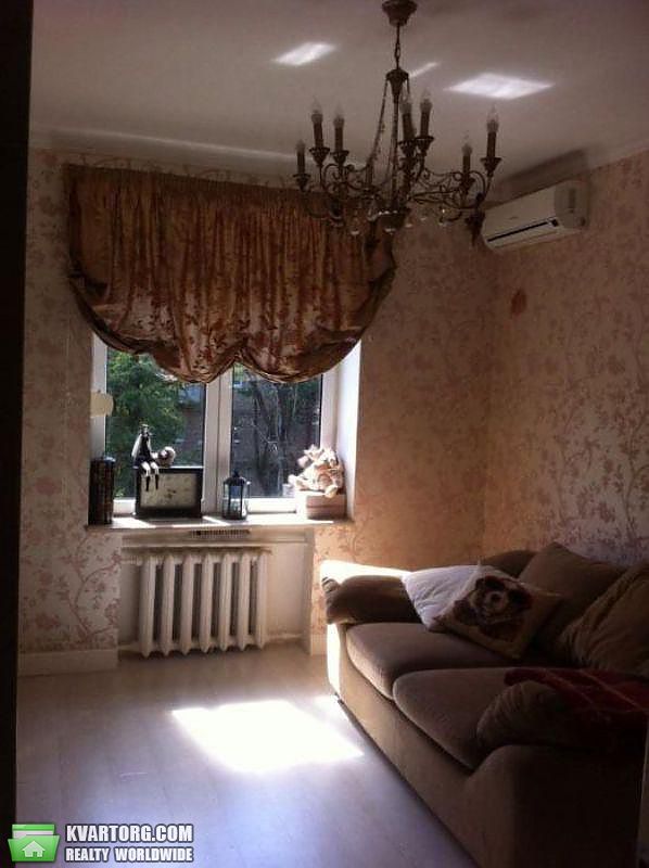 Rent out 3-room apartment. Киев,  Искровская — photo 3