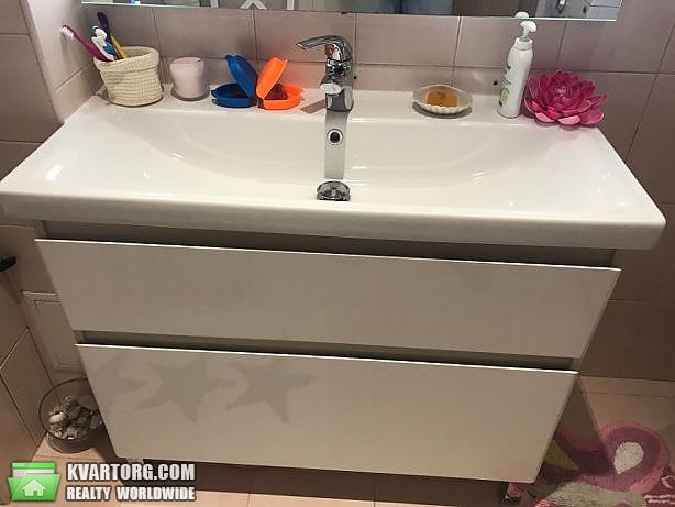Rent out 2-room apartment. Киев,  Фрунзе — photo 9