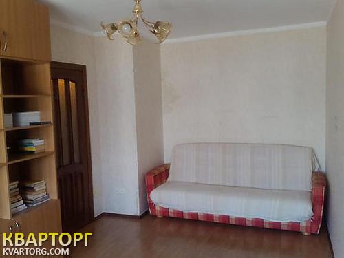Sell 2-room apartment. Киев,  Срибнокильская — photo 1