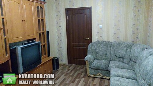 Rent out 2-room apartment. Киев,  Чавдар — photo 1