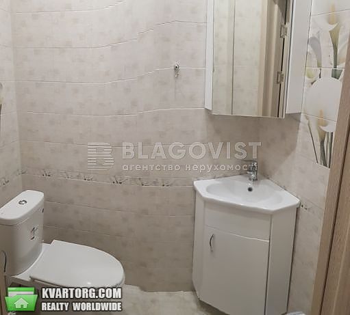 Rent out 2-room apartment. Киев,  Метрологическая — photo 7
