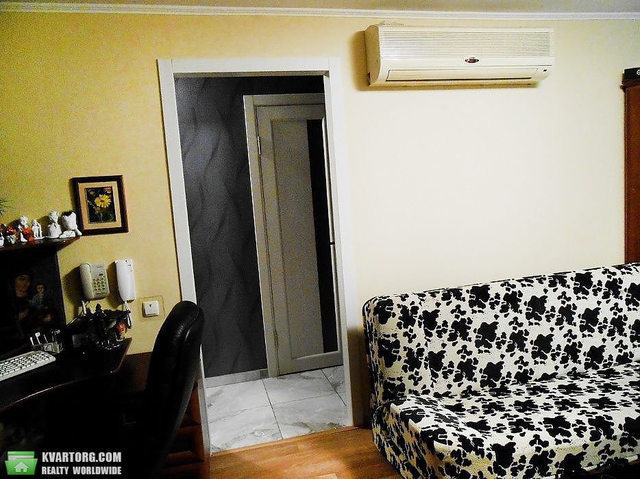 Sell 2-room apartment. Киев,  Ольжича — photo 3