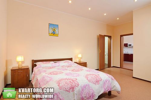 Rent out 2-room apartment. Киев, Белорусская — photo 2