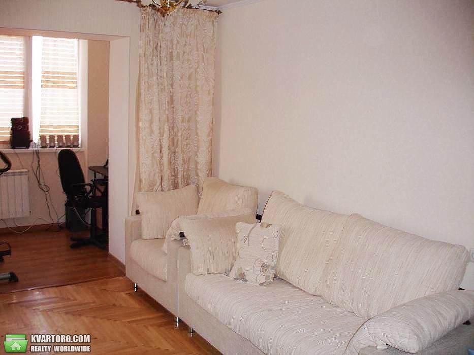 Rent out 2-room apartment. Киев,  Коперника — photo 2