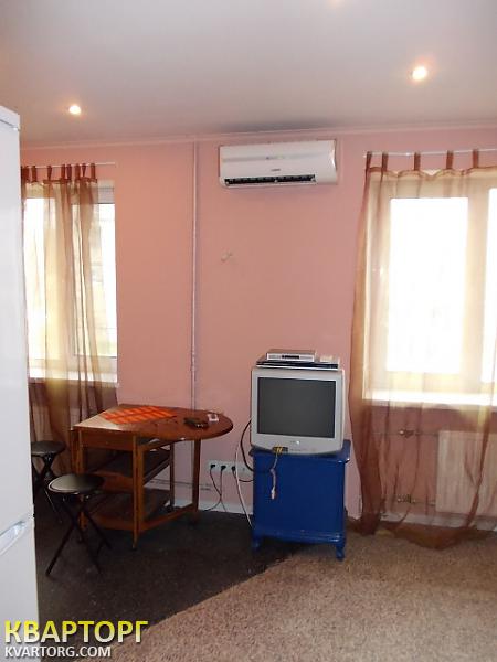 Rent out 1-room apartment. Киев,  Телиги — photo 4