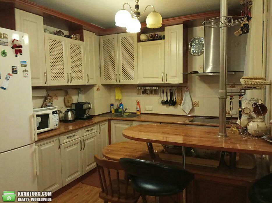 Rent out 2-room apartment. Киев, Леся Курбаса — photo 1