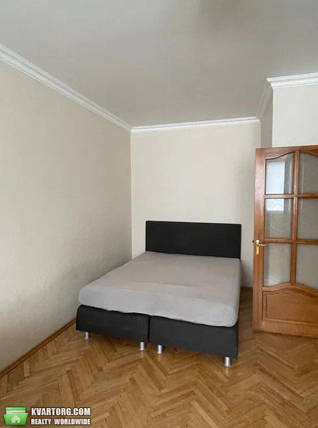 Rent out 1-room apartment. Киев,  Большая Васильковская — photo 4