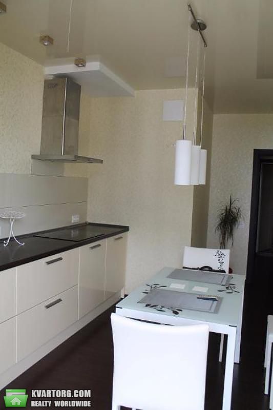 Rent out 1-room apartment. Киев,  Петрицкого — photo 2