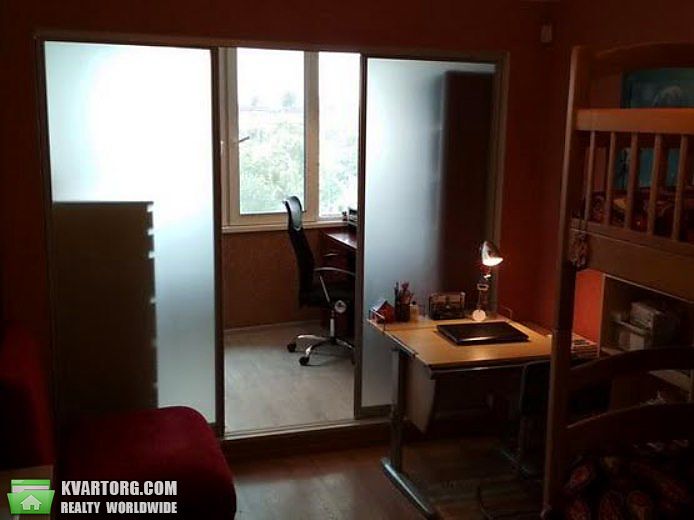 Sell 3-room apartment. Киев,  Пражская — photo 1