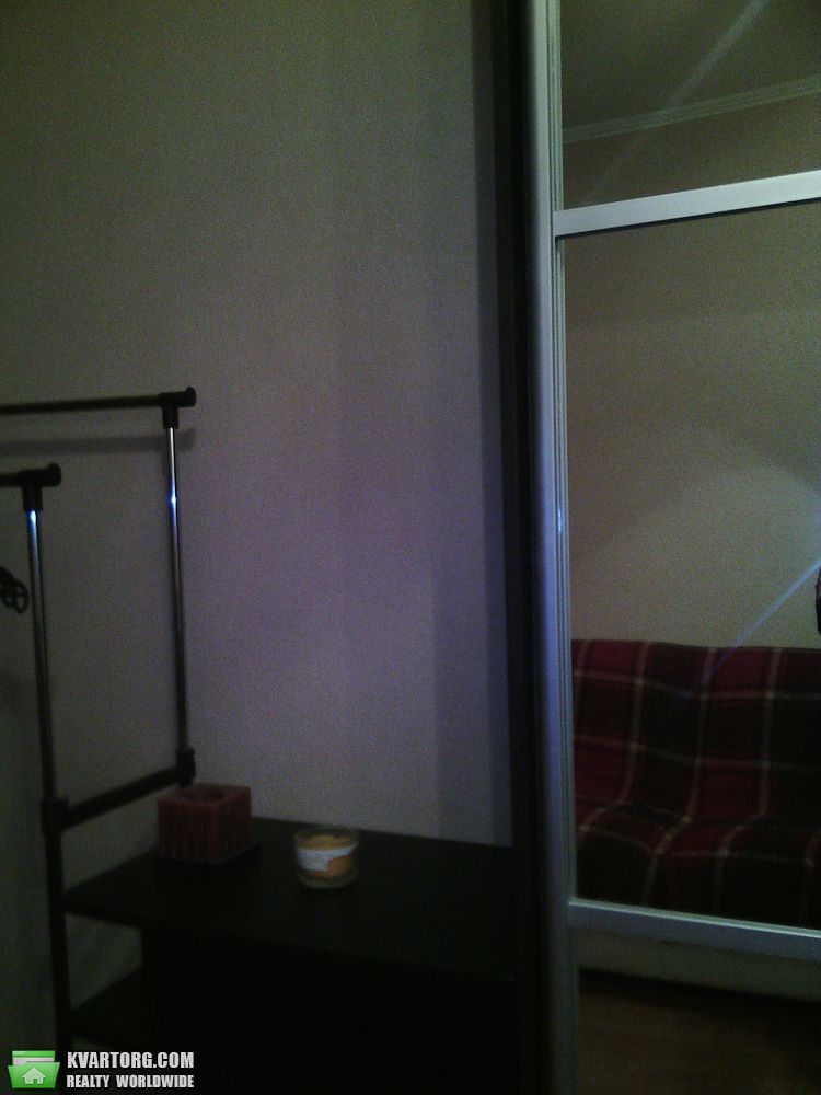 Rent out 1-room apartment. Киев,  Волкова — photo 9