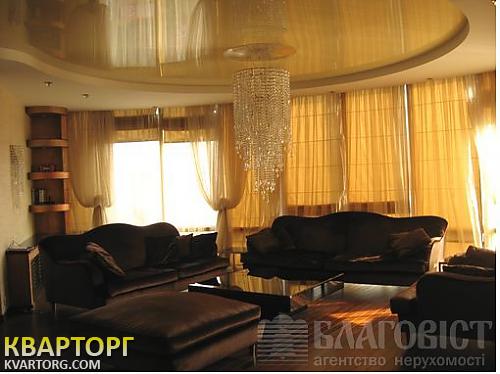 Sell 4-room apartment. Киев,  Жилянская — photo 1
