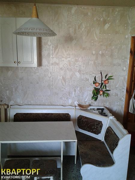 Rent out 2-room apartment. Киев, площадь Дружбы Народов — photo 2
