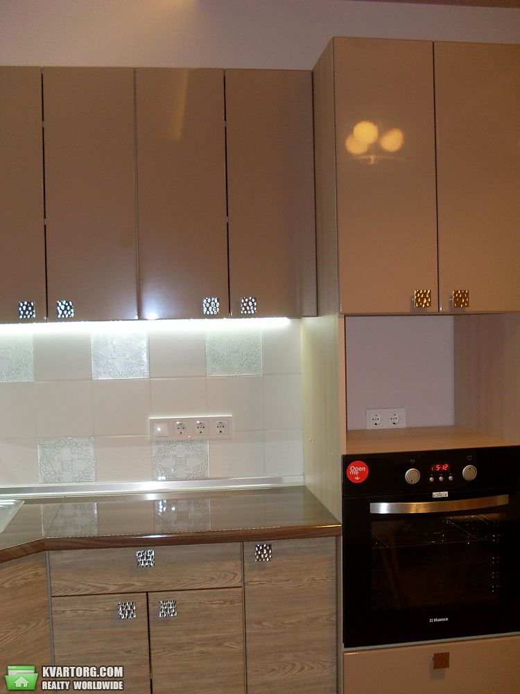 Rent out 1-room apartment. Киев, Кондрактюка — photo 1