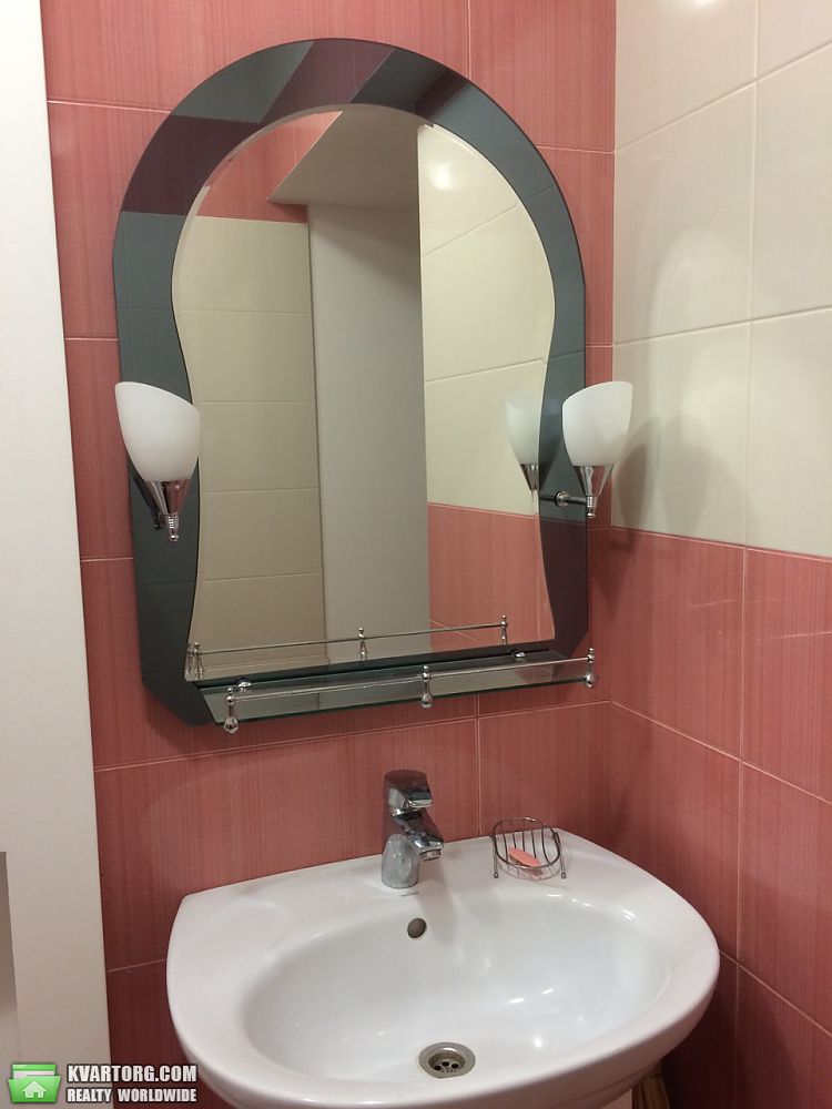 Rent out 2-room apartment. Днепропетровск, Шмидта — photo 2