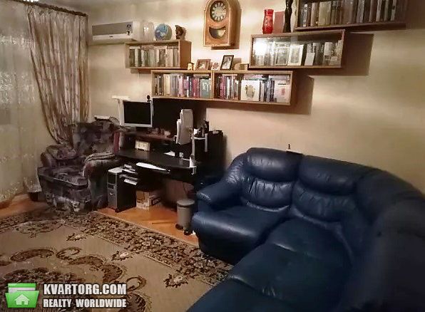 Sell 3-room apartment. Киев,  Кадетский Гай — photo 1