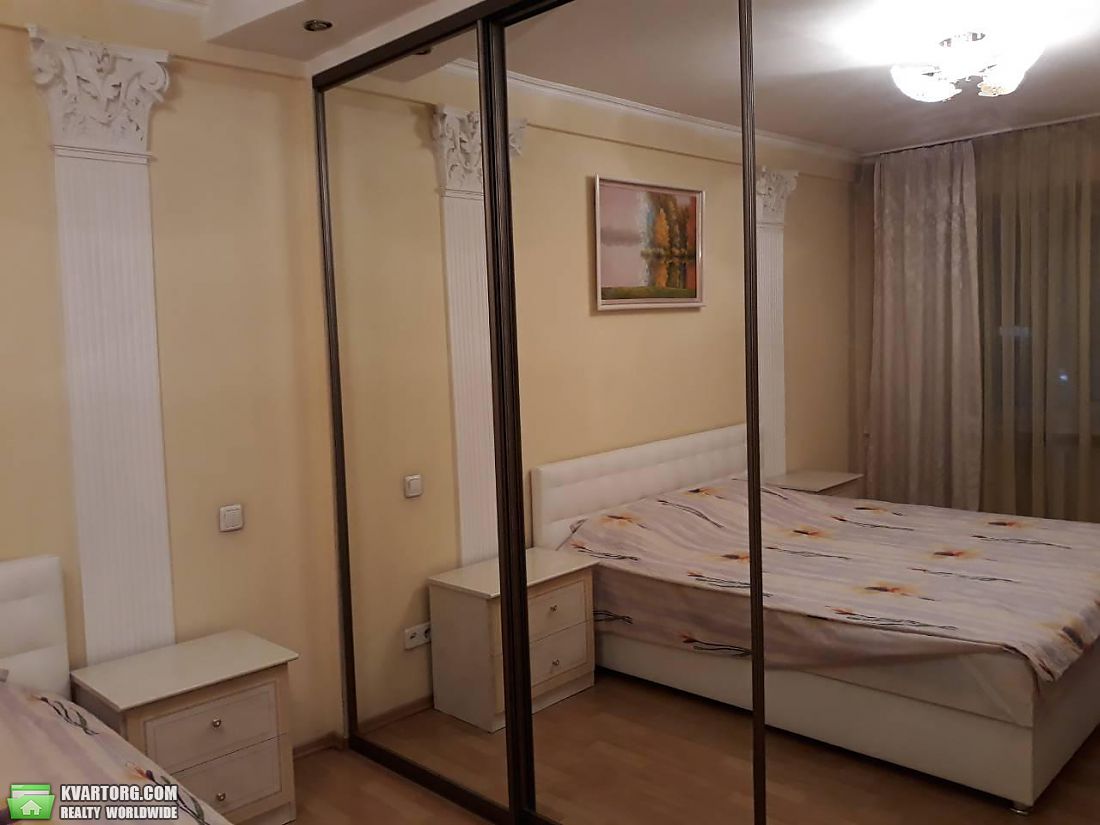 Rent out 2-room apartment. Киев,  Большая Васильковская — photo 7