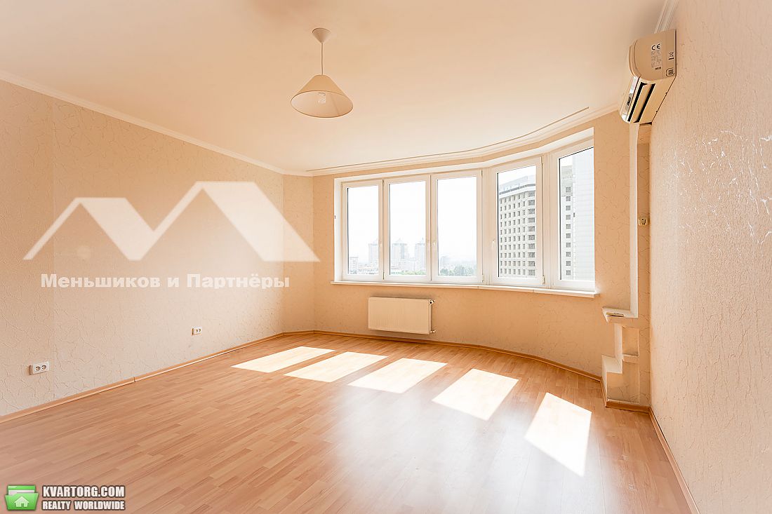 Sell 1-room apartment. Киев,  Луначарского — photo 2