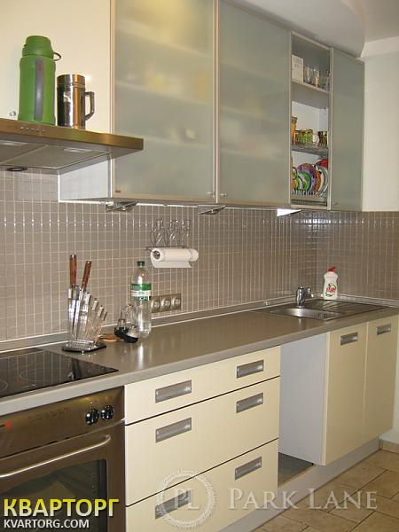 Sell 3-room apartment. Киев,  Панельная — photo 3