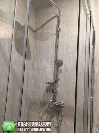 Rent out 2-room apartment. Киев,  Кловский спуск — photo 9