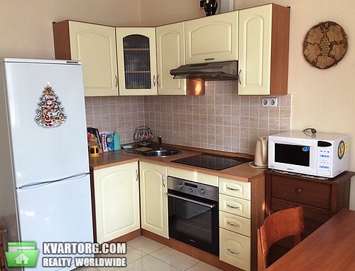 Rent out 2-room apartment. Киев,  Гмыри — photo 2