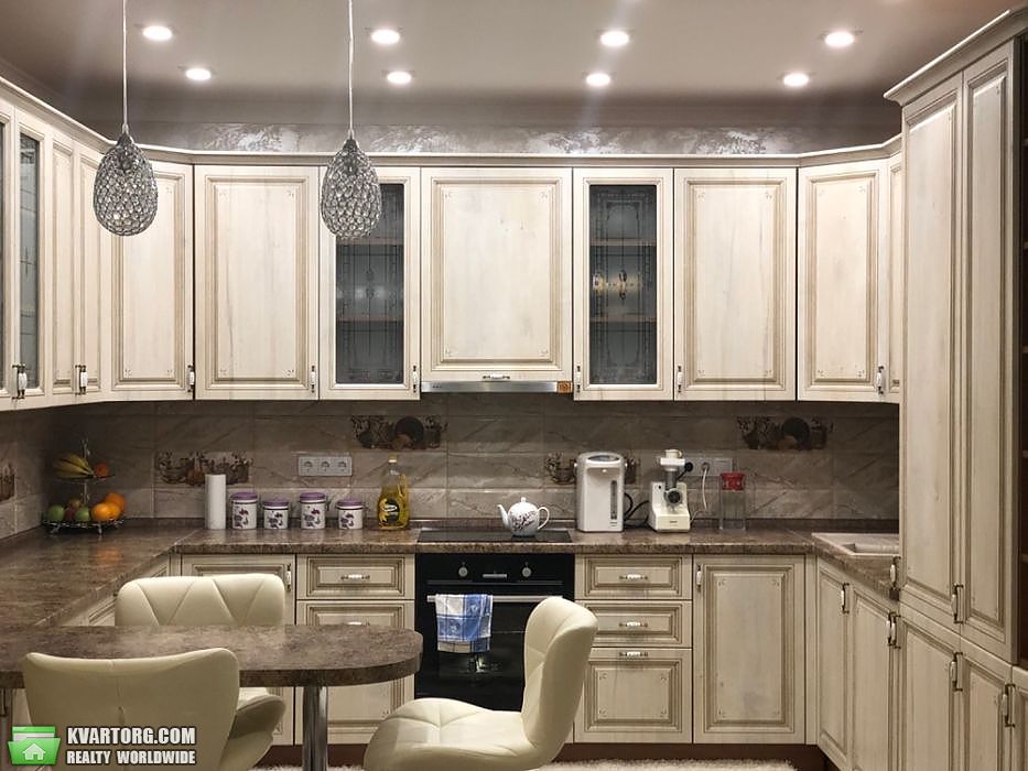 Sell 4-room apartment. Киев,  Правды пр — photo 1