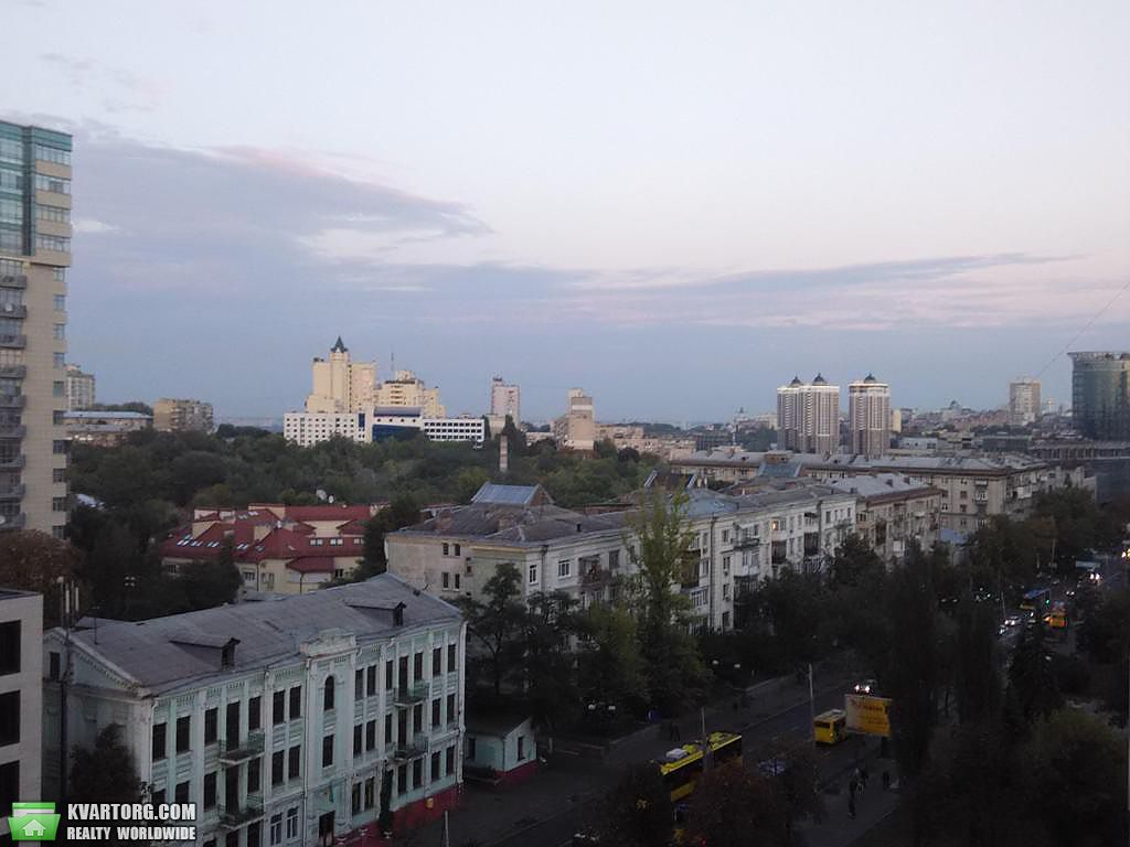 Rent out 1-room apartment. Киев,  Мельникова — photo 10