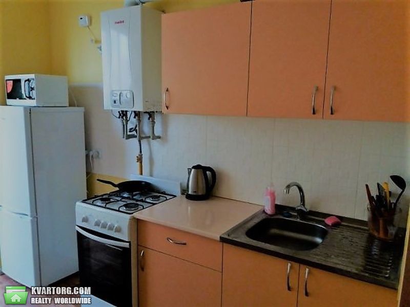 Sell 1-room apartment. Киев,  Тарасовская — photo 2