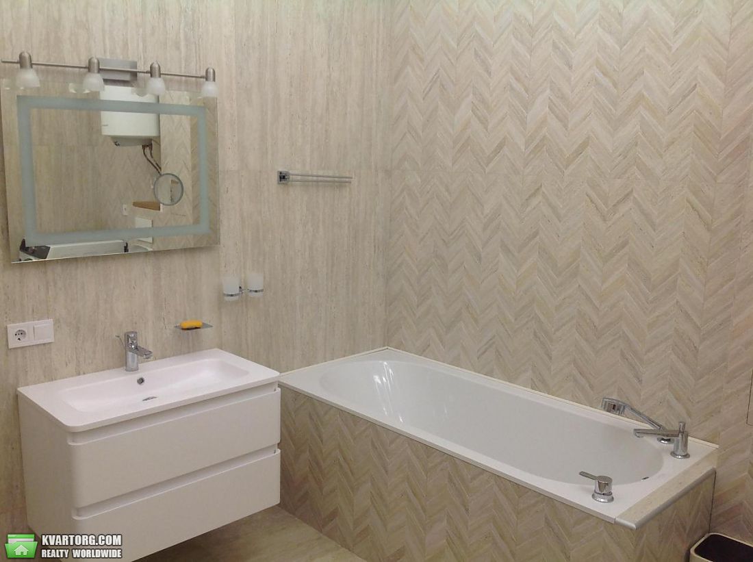 Rent out 3-room apartment. Киев,  Василевской — photo 3
