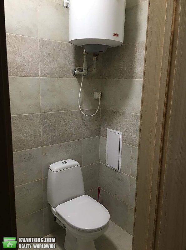 Rent out 2-room apartment. Киев, Глушкова проспект — photo 4