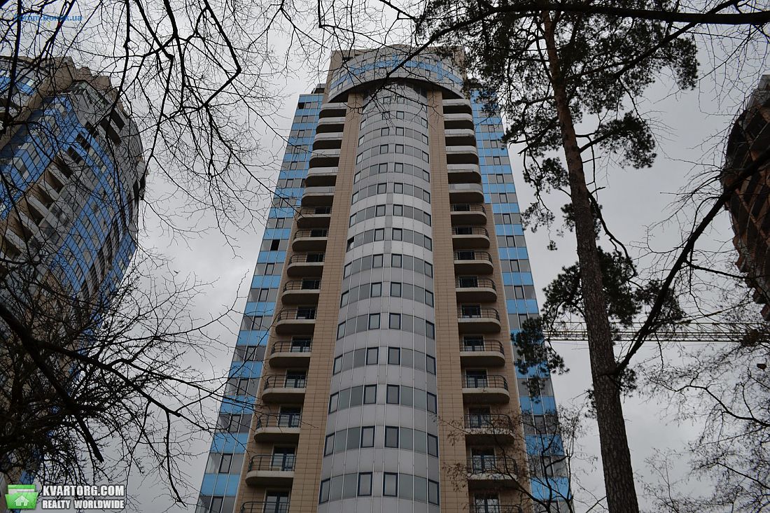 Sell 4-room apartment. Киев,  Победы пр — photo 1