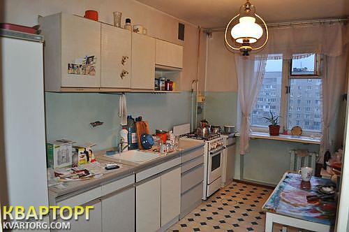 Sell 3-room apartment. Киев, Стражеско — photo 1