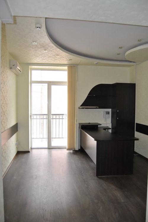Rent out office. Киев, Окипной Раисы — photo 2