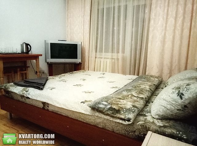 Rent out 1-room apartment. Киев, Героев Сталинграда пр. — photo 4