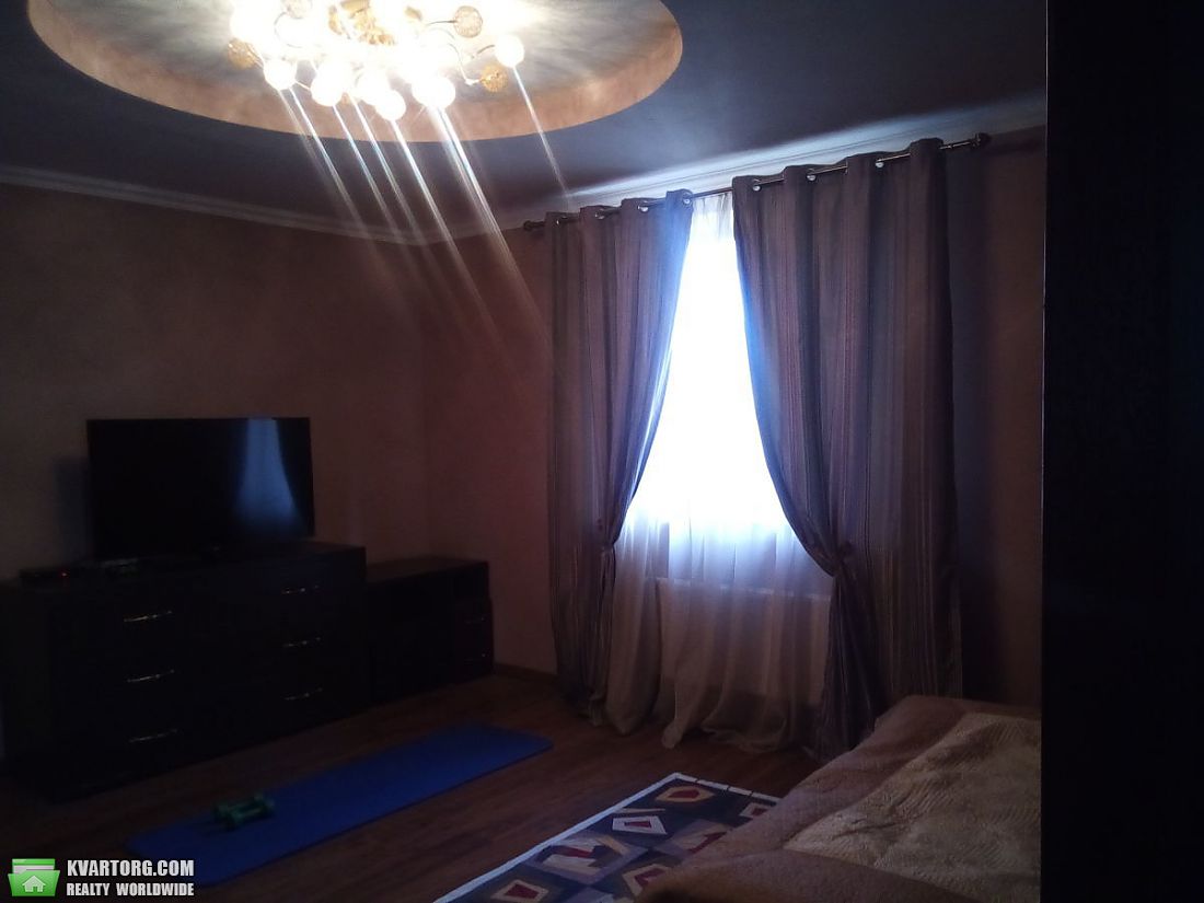 Sell house. Киев,  Довбуша — photo 2