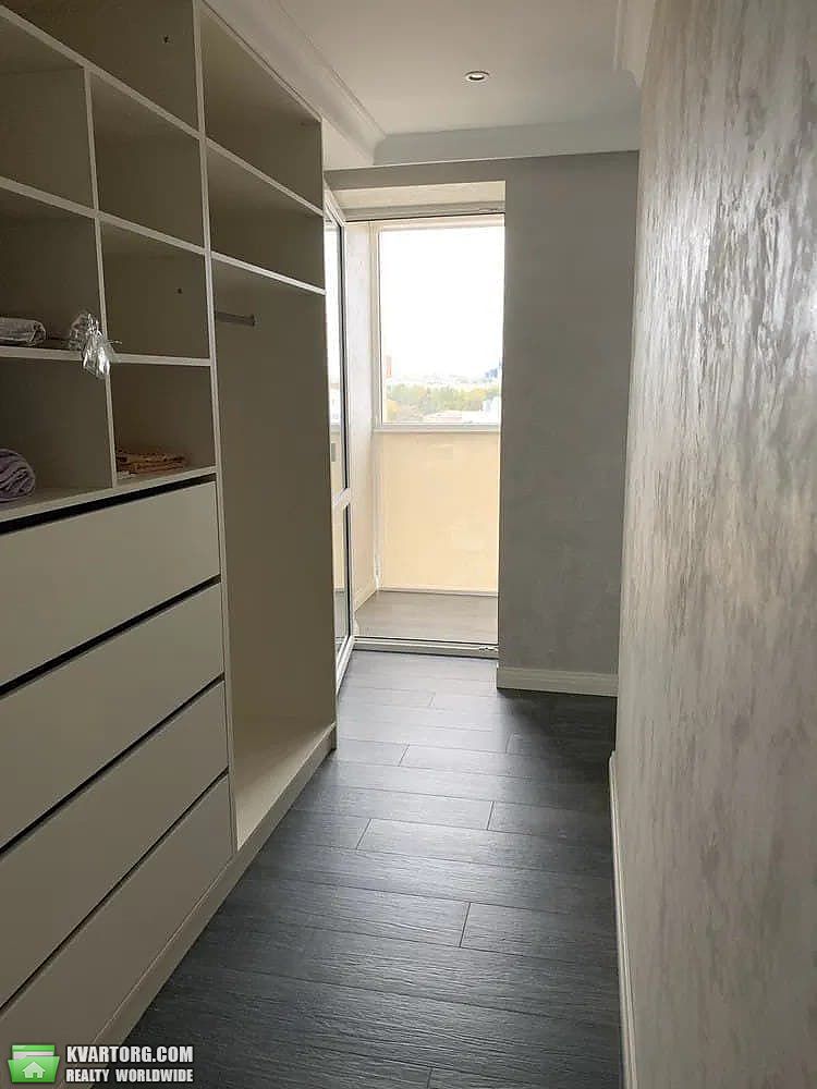 Sell 3-room apartment. Днепропетровск, Ивана Акинфиева — photo 3