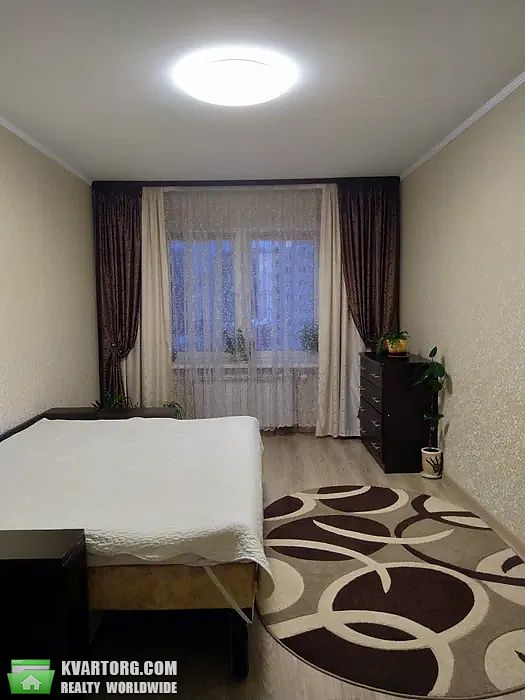 Sell 3-room apartment. Киев,  Урловская — photo 9