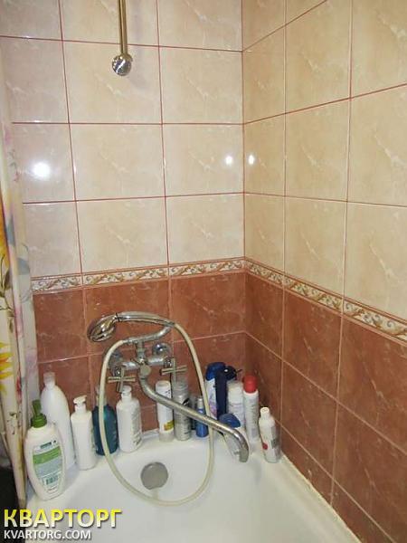 Sell 2-room apartment. Киев,  Соломенская — photo 4