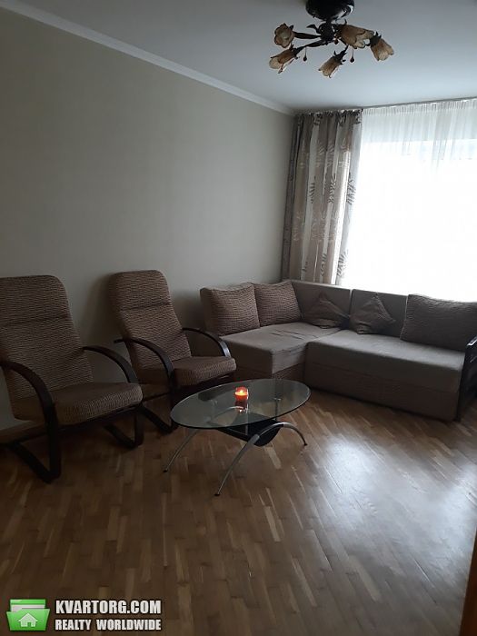Rent out 3-room apartment. Киев,  Лятошинского — photo 6