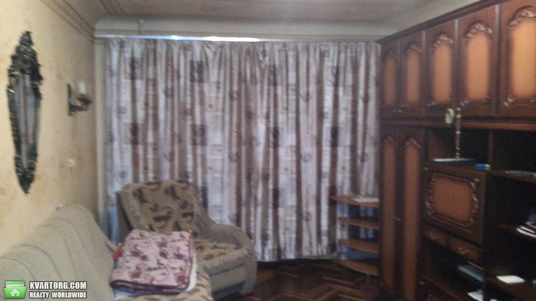 Rent out 2-room apartment. Киев,  Краснопартизанская — photo 2