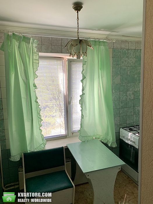 Sell 1-room apartment. Киев,  Новомостицкая — photo 3